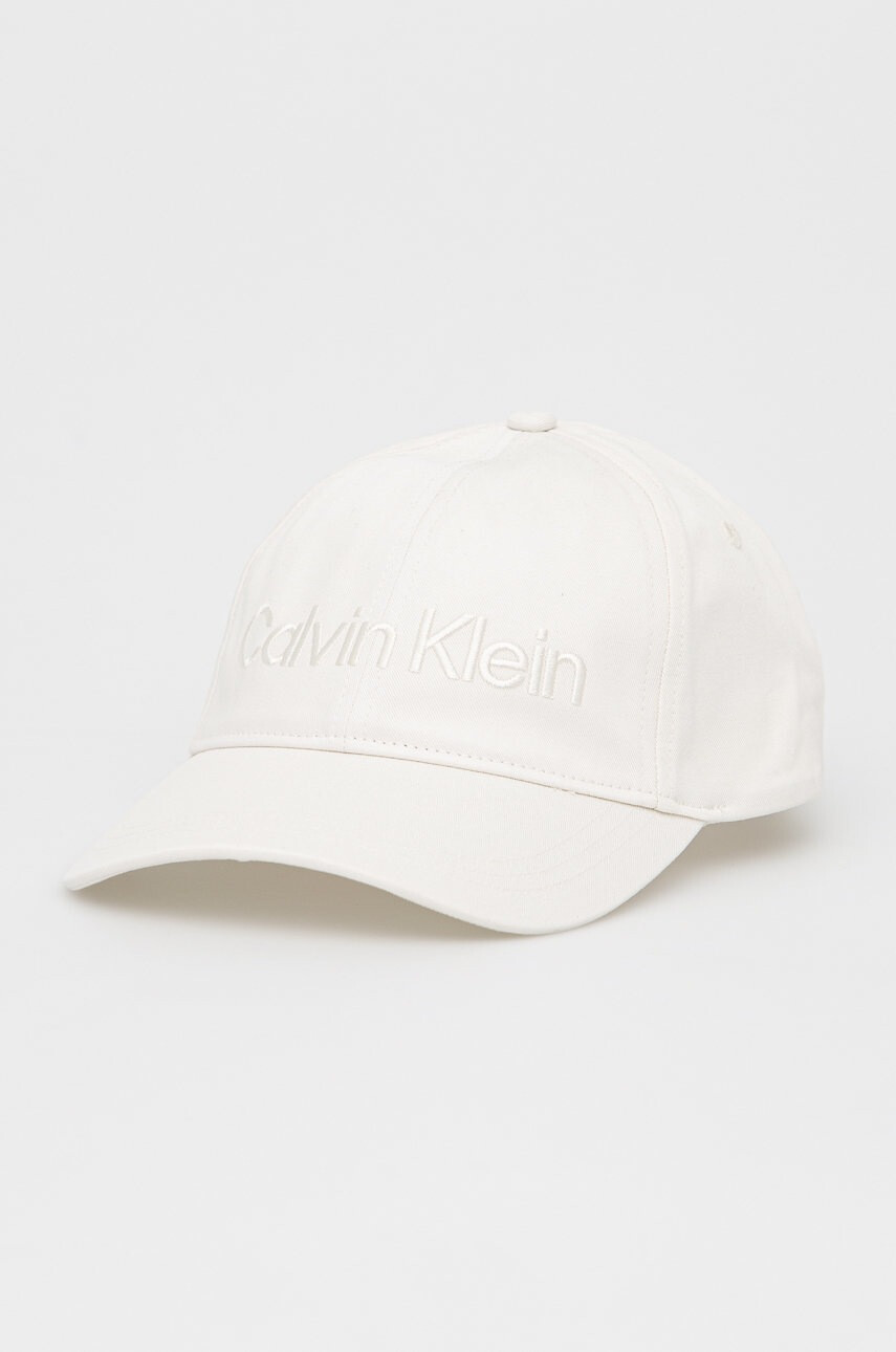 Calvin Klein Памучна шапка - Pepit.bg