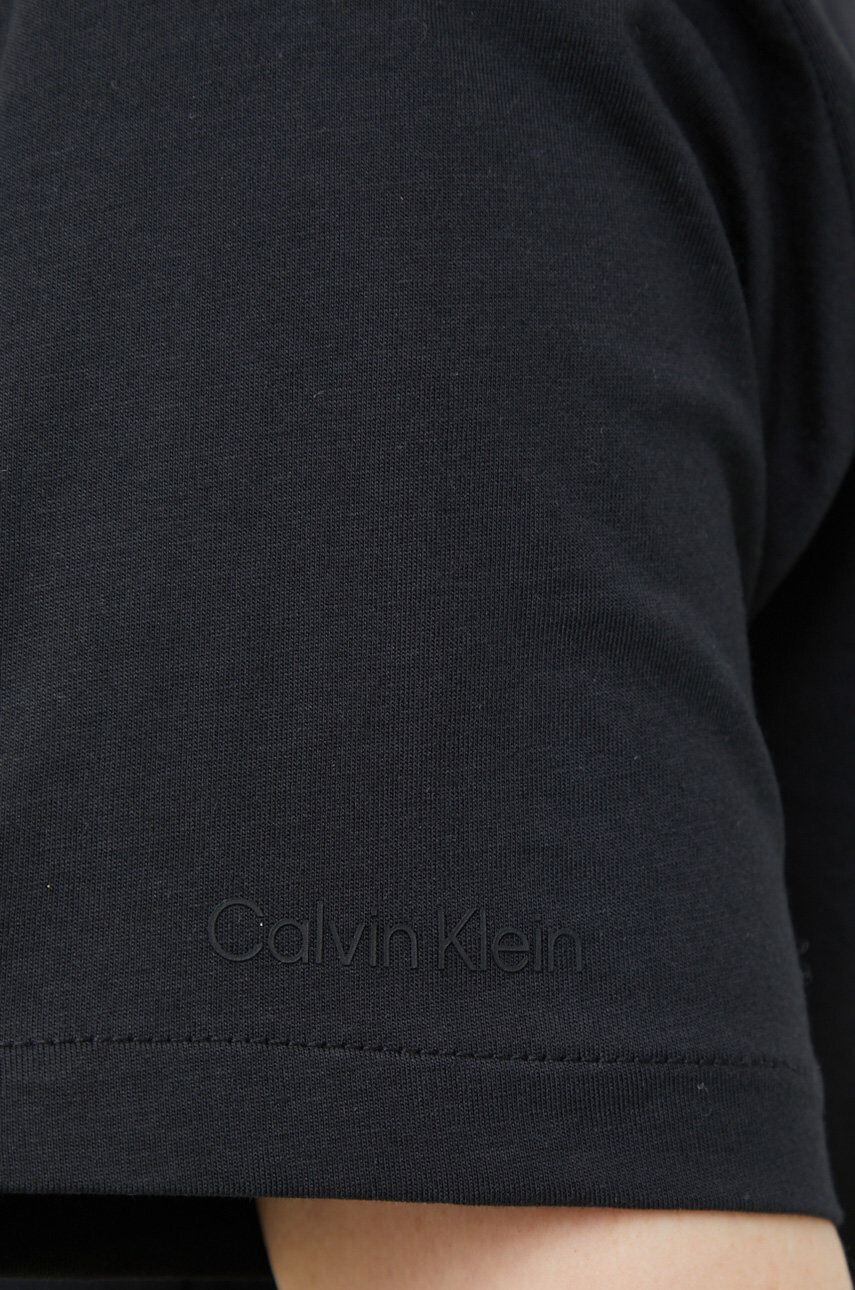 Calvin Klein Памучна тениска в черно - Pepit.bg