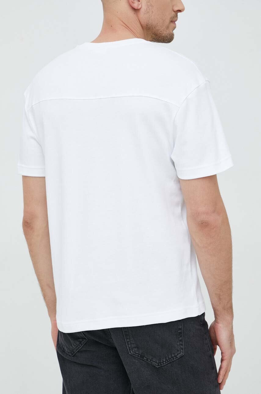 Calvin Klein Памучна тениска в бяло с принт - Pepit.bg