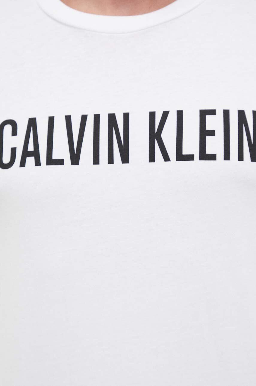 Calvin Klein Памучна тениска в бяло с десен - Pepit.bg