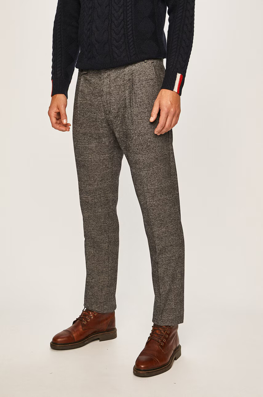 Calvin Klein Панталони - Pepit.bg