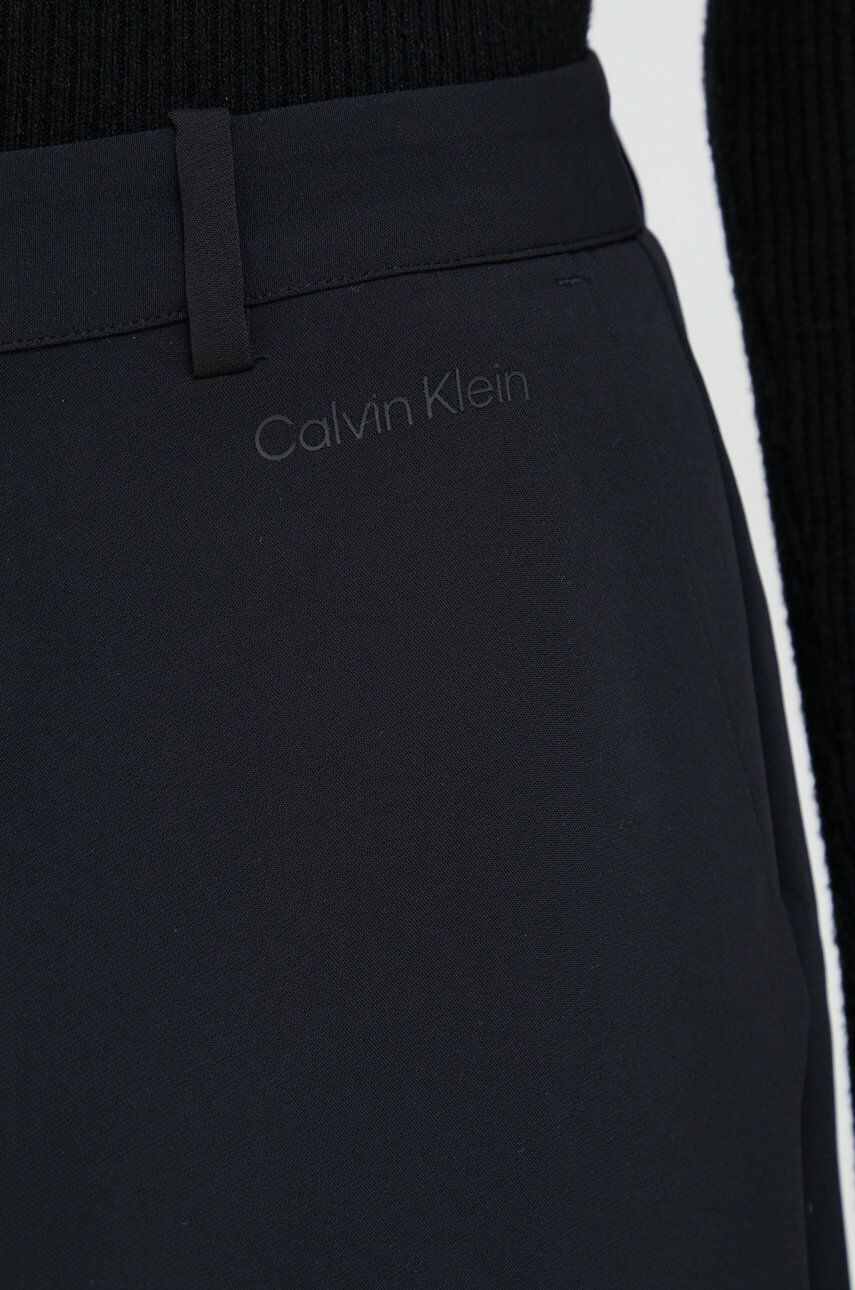 Calvin Klein Панталони - Pepit.bg