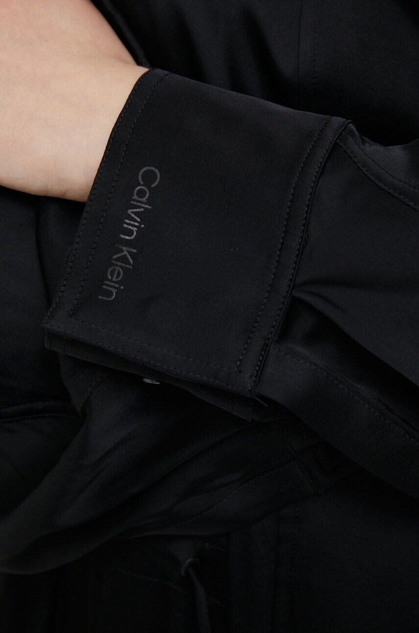 Calvin Klein Парка дамска в черно с преходна изолация - Pepit.bg