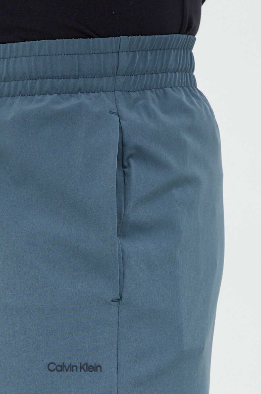 Calvin Klein Performance Къс панталон за трениране Ck Essentials - Pepit.bg