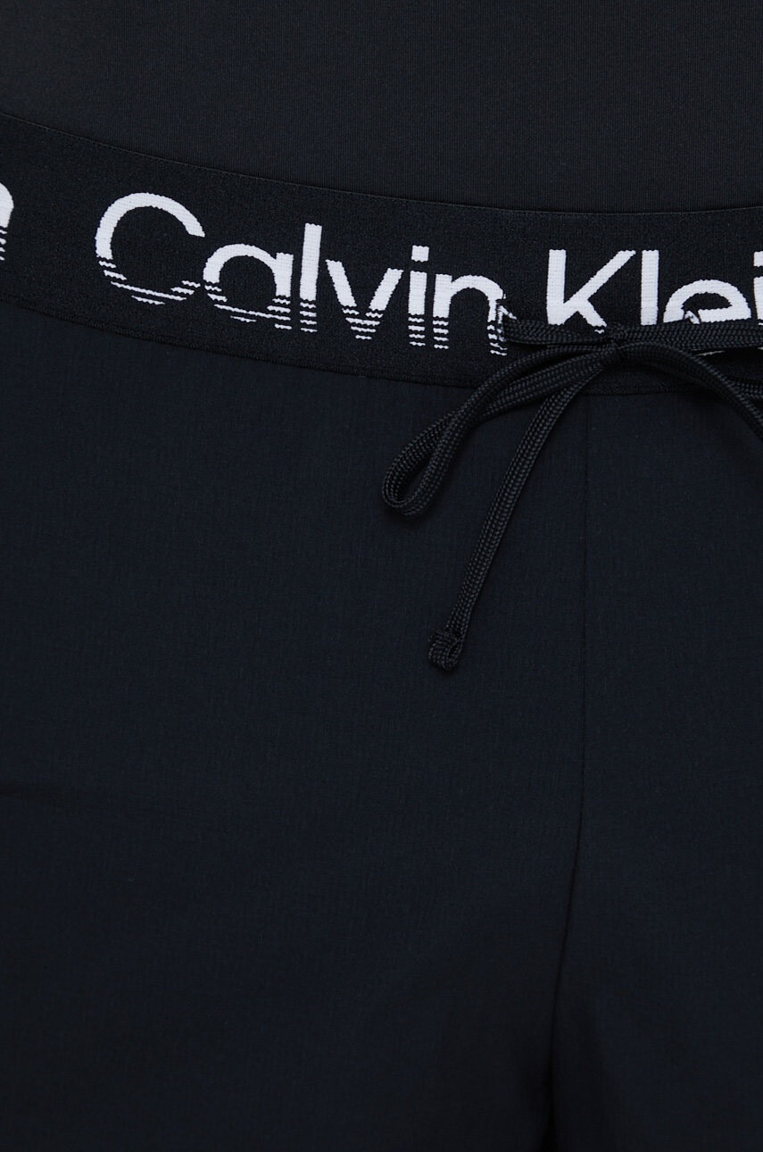 Calvin Klein Performance Къси панталони - Pepit.bg