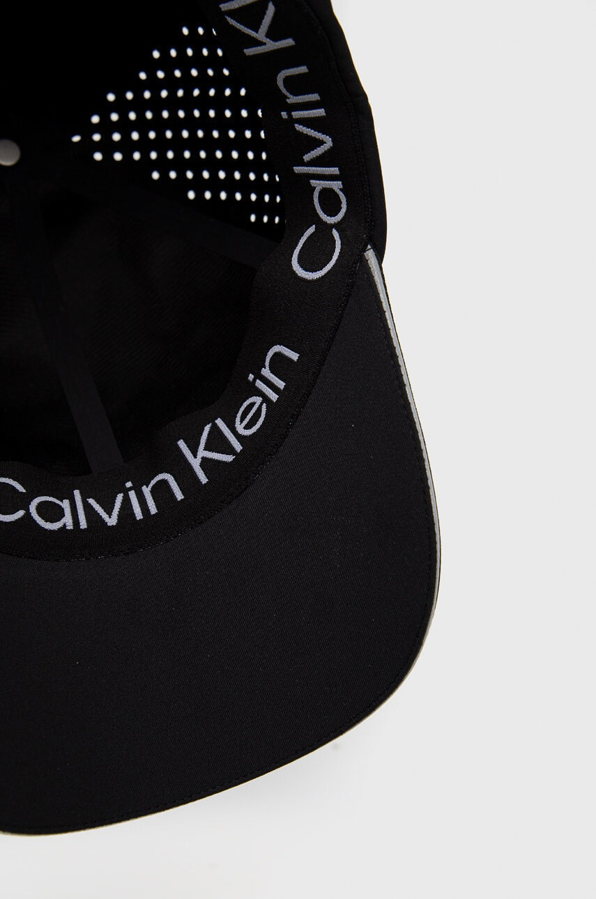 Calvin Klein Performance Шапка с козирка - Pepit.bg