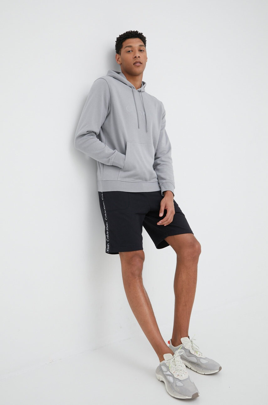 Calvin Klein Performance Спортен суичър - Pepit.bg