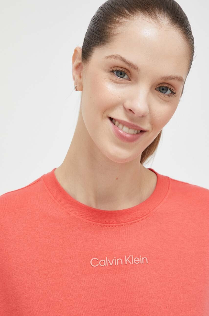 Calvin Klein Performance Спортна тениска Essentials в оранжево - Pepit.bg