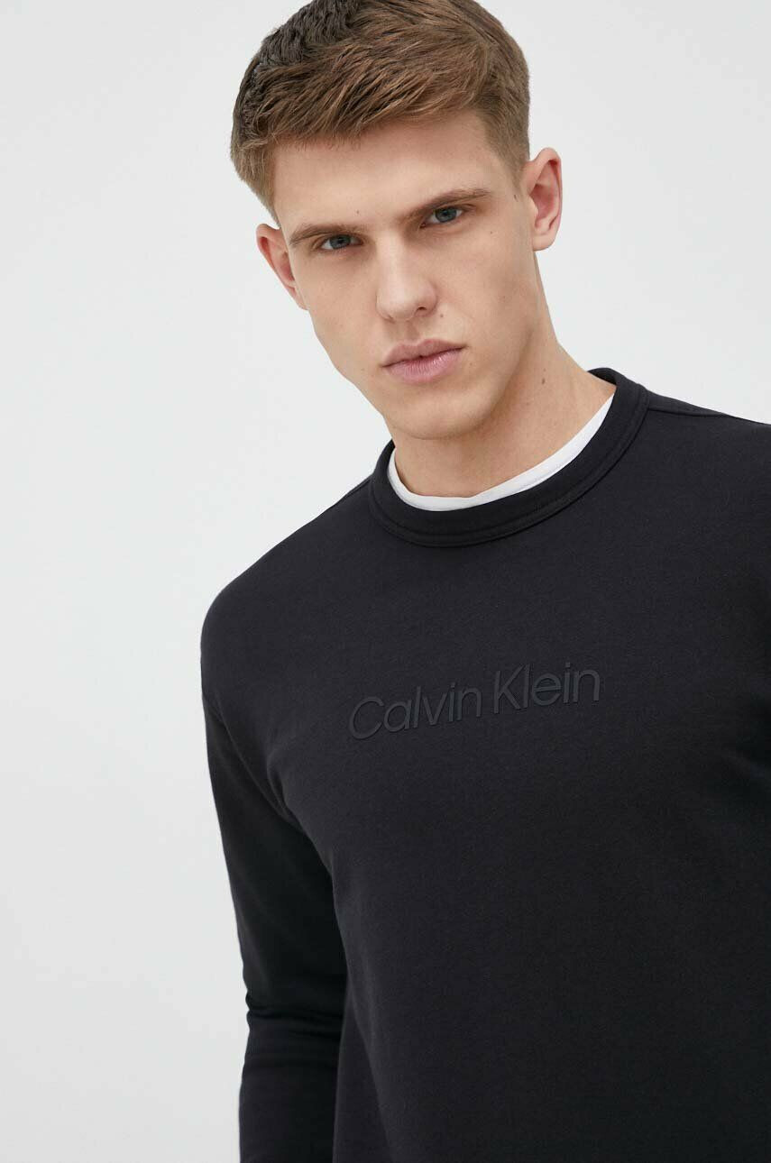 Calvin Klein Performance Суичър за трениране Essentials в черно с принт - Pepit.bg