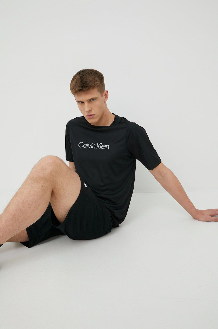 Calvin Klein Performance Тениска за трениране Ck Essentials - Pepit.bg