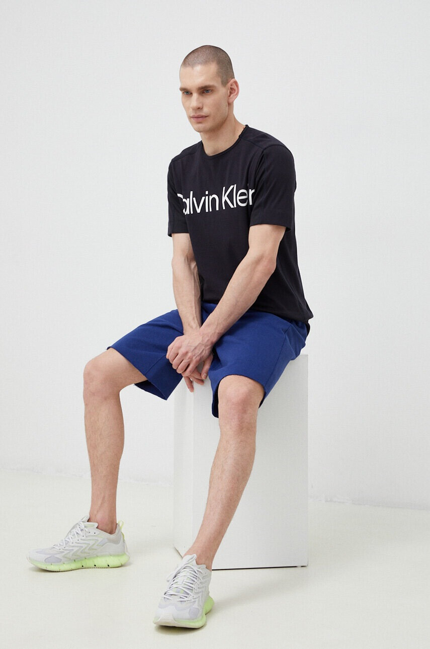 Calvin Klein Performance Тениска за трениране Effect в черно с принт - Pepit.bg
