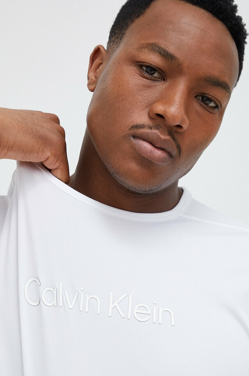 Calvin Klein Performance Тениска за трениране Essentials в бяло с принт - Pepit.bg