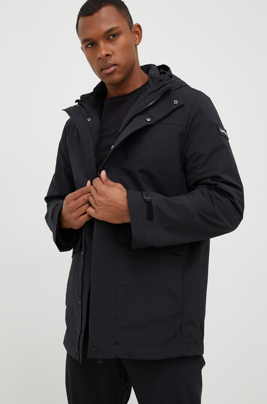 Calvin Klein Performance Яке в черно с преходна изолация - Pepit.bg