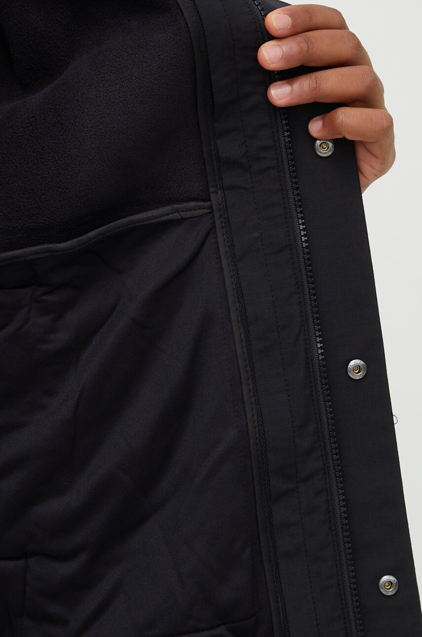 Calvin Klein Performance Яке в черно с преходна изолация - Pepit.bg