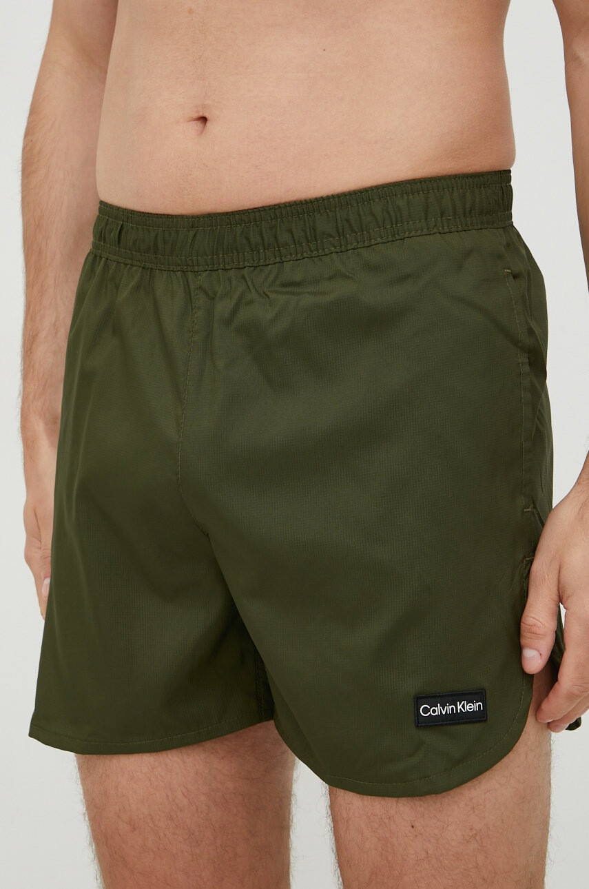 Calvin Klein Плувни шорти в зелено - Pepit.bg