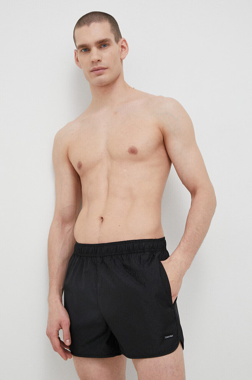 Calvin Klein Плувни шорти в черно - Pepit.bg