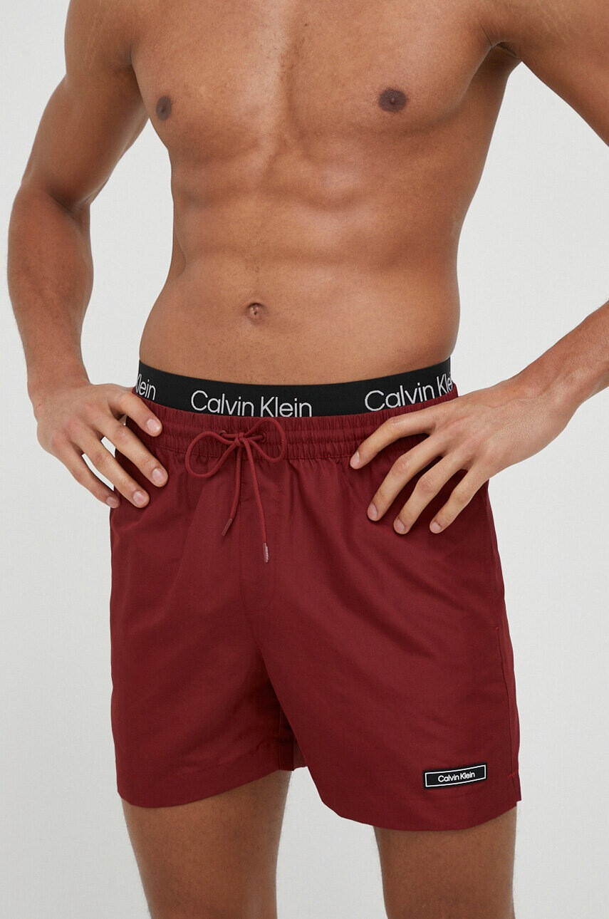 Calvin Klein Плувни шорти в червено - Pepit.bg