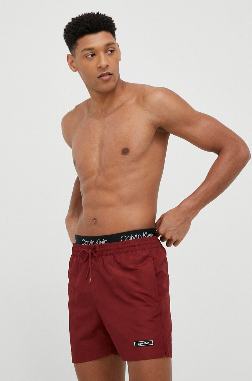 Calvin Klein Плувни шорти в червено - Pepit.bg