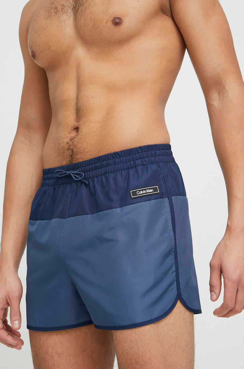 Calvin Klein Плувни шорти в тъмносиньо - Pepit.bg