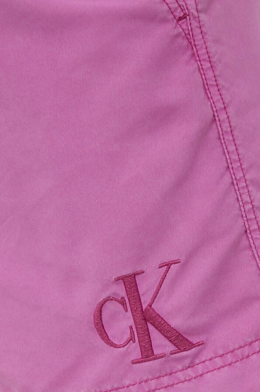 Calvin Klein Плувни шорти в розово - Pepit.bg