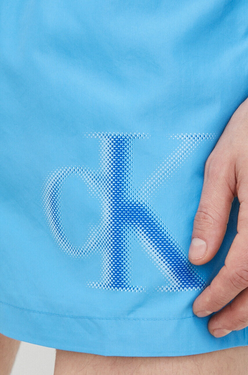 Calvin Klein Плувни шорти в синьо - Pepit.bg