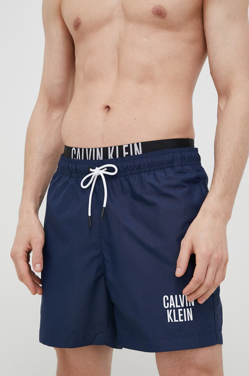 Calvin Klein Плувни шорти в тъмносиньо - Pepit.bg