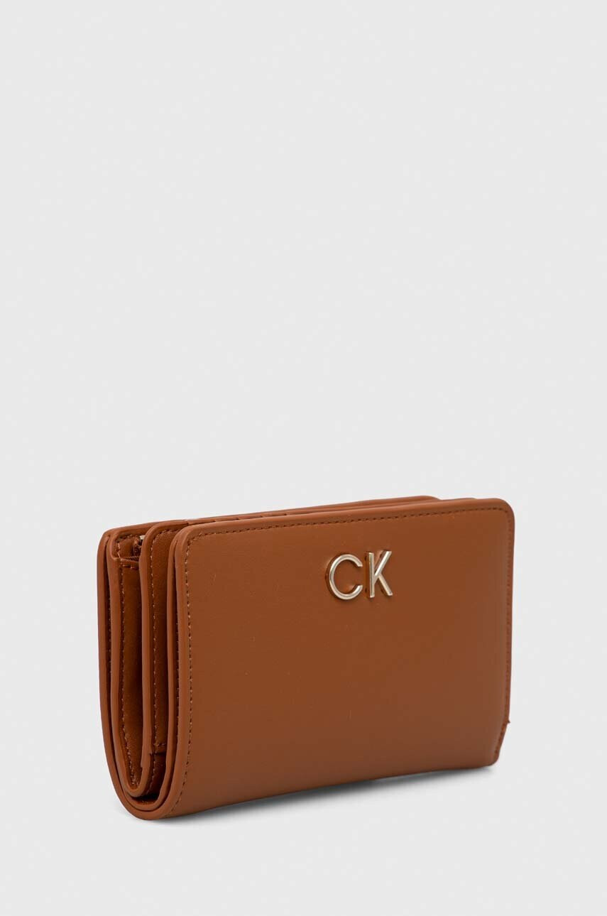 Calvin Klein Портфейл дамски в черно - Pepit.bg