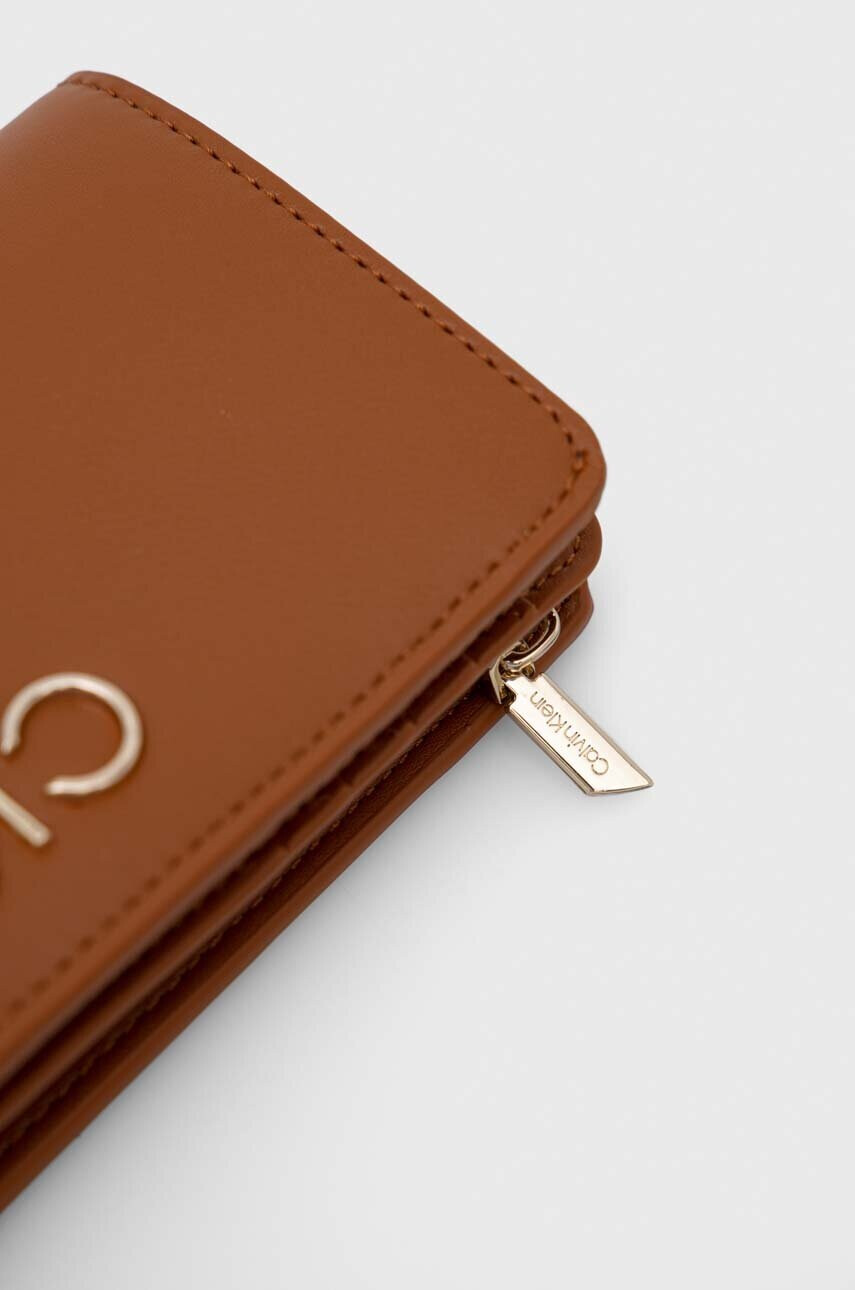 Calvin Klein Портфейл дамски в черно - Pepit.bg