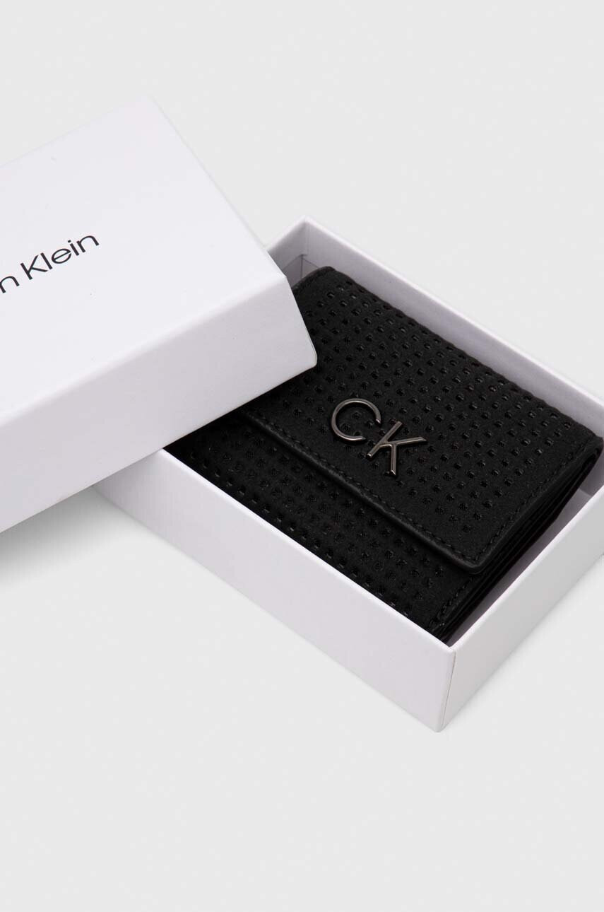 Calvin Klein Портфейл дамски в черно - Pepit.bg