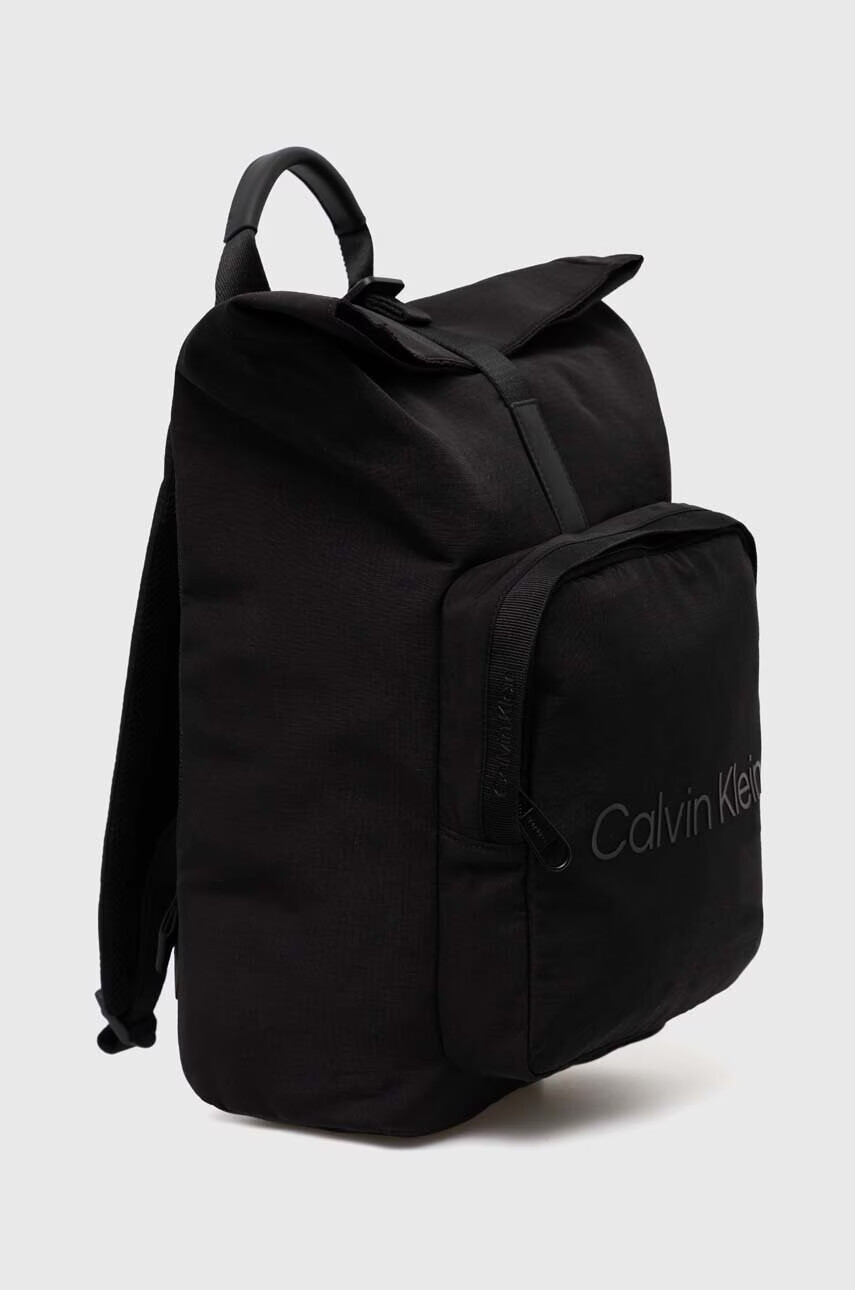 Calvin Klein Раница в черно голям размер с принт - Pepit.bg