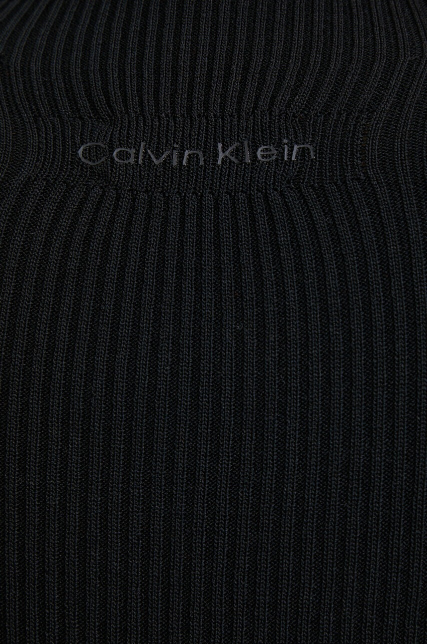Calvin Klein Рокля в черно къс модел с кройка по тялото - Pepit.bg