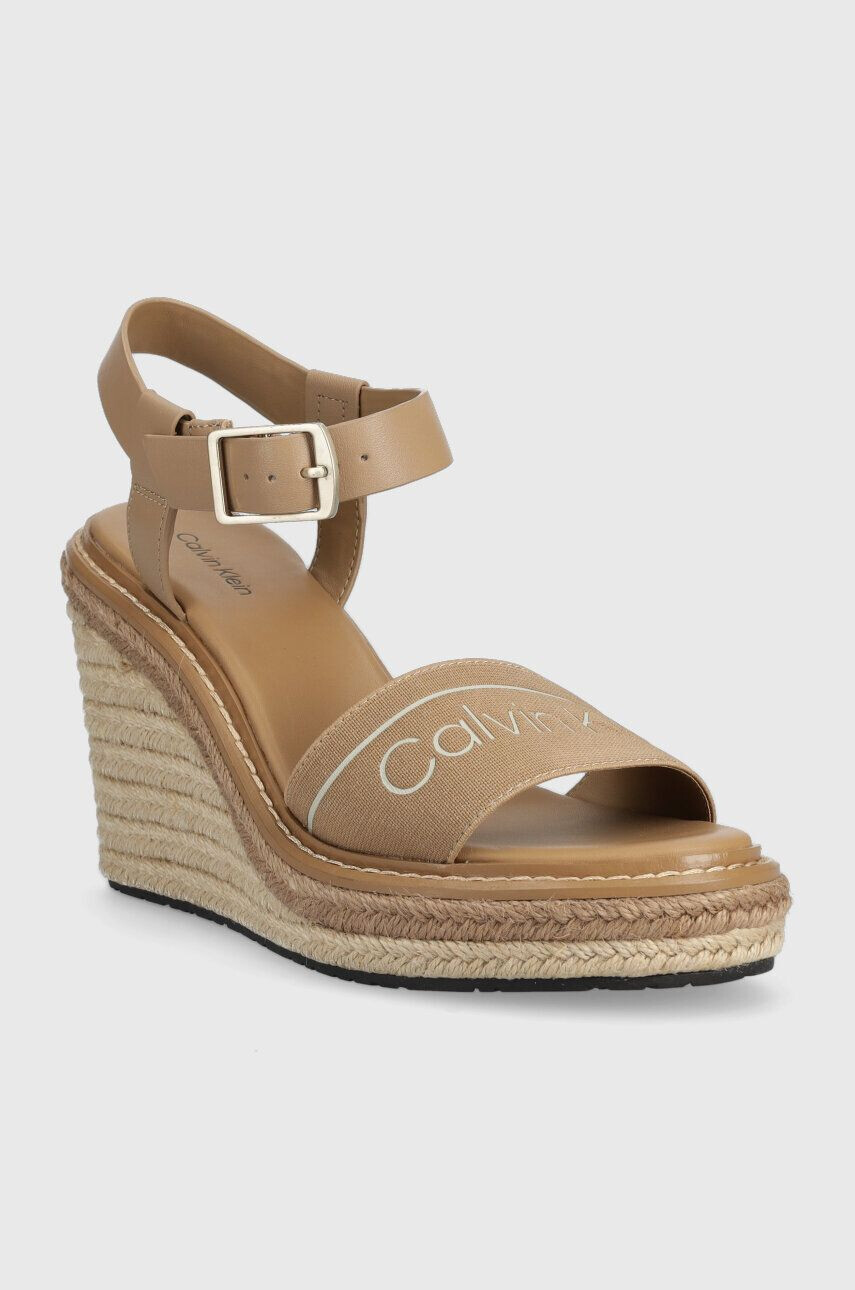 Calvin Klein Сандали WEDGE 70HH - HE в бежово със скосена платформа HW0HW01499 - Pepit.bg