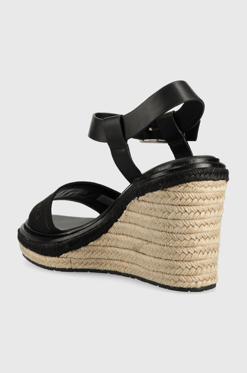 Calvin Klein Сандали WEDGE 70HH - HE в черно със скосена платформа HW0HW01499 - Pepit.bg