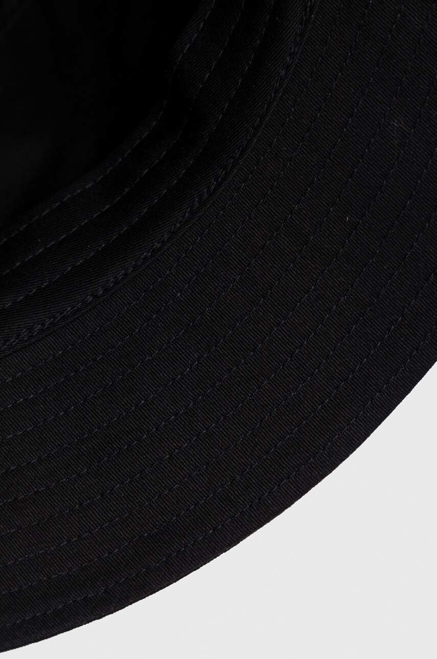 Calvin Klein Шапка в черно от памук - Pepit.bg