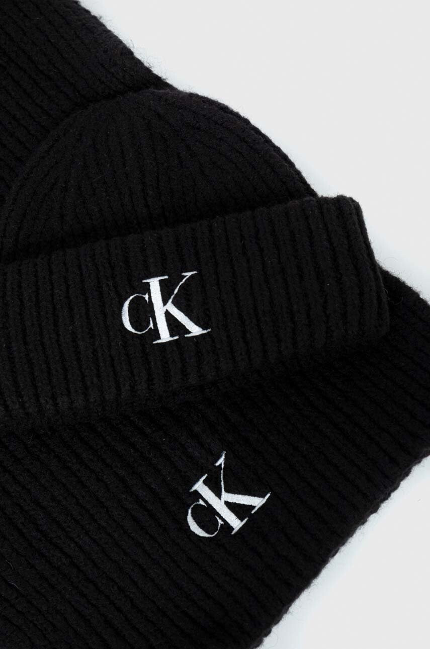 Calvin Klein Шапка и шал с вълна в черно - Pepit.bg