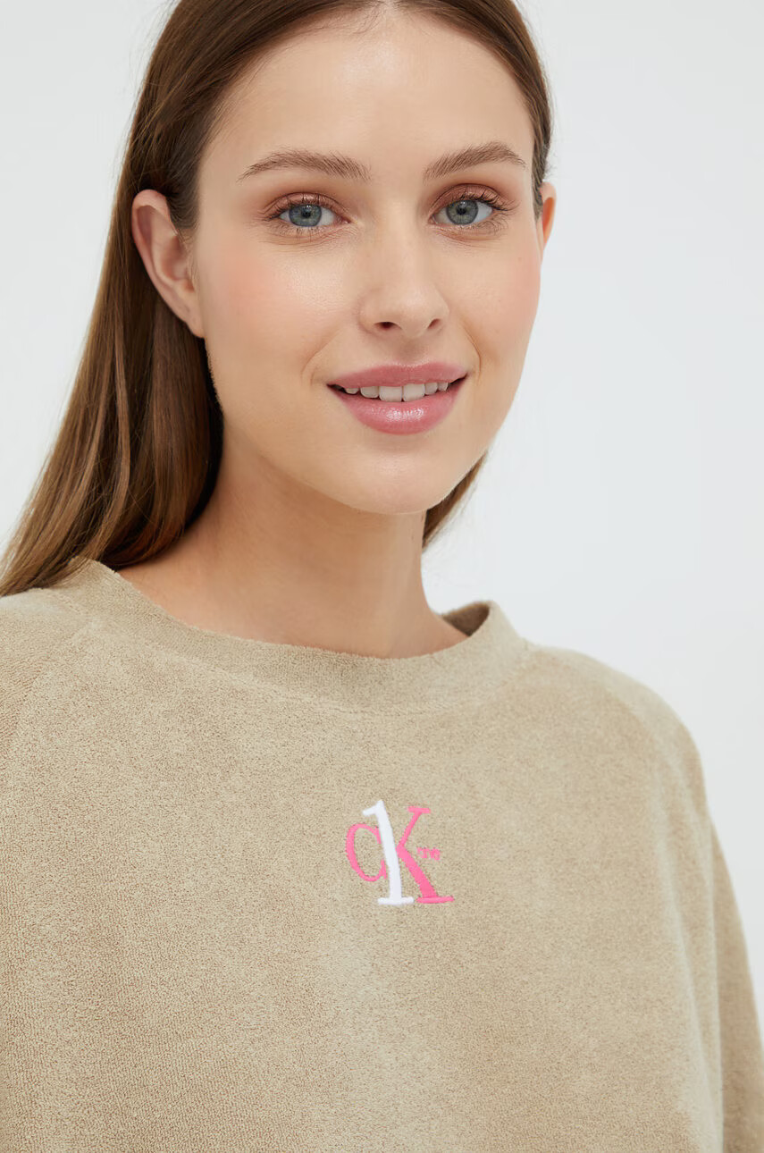 Calvin Klein Суичър в бежово с апликация - Pepit.bg
