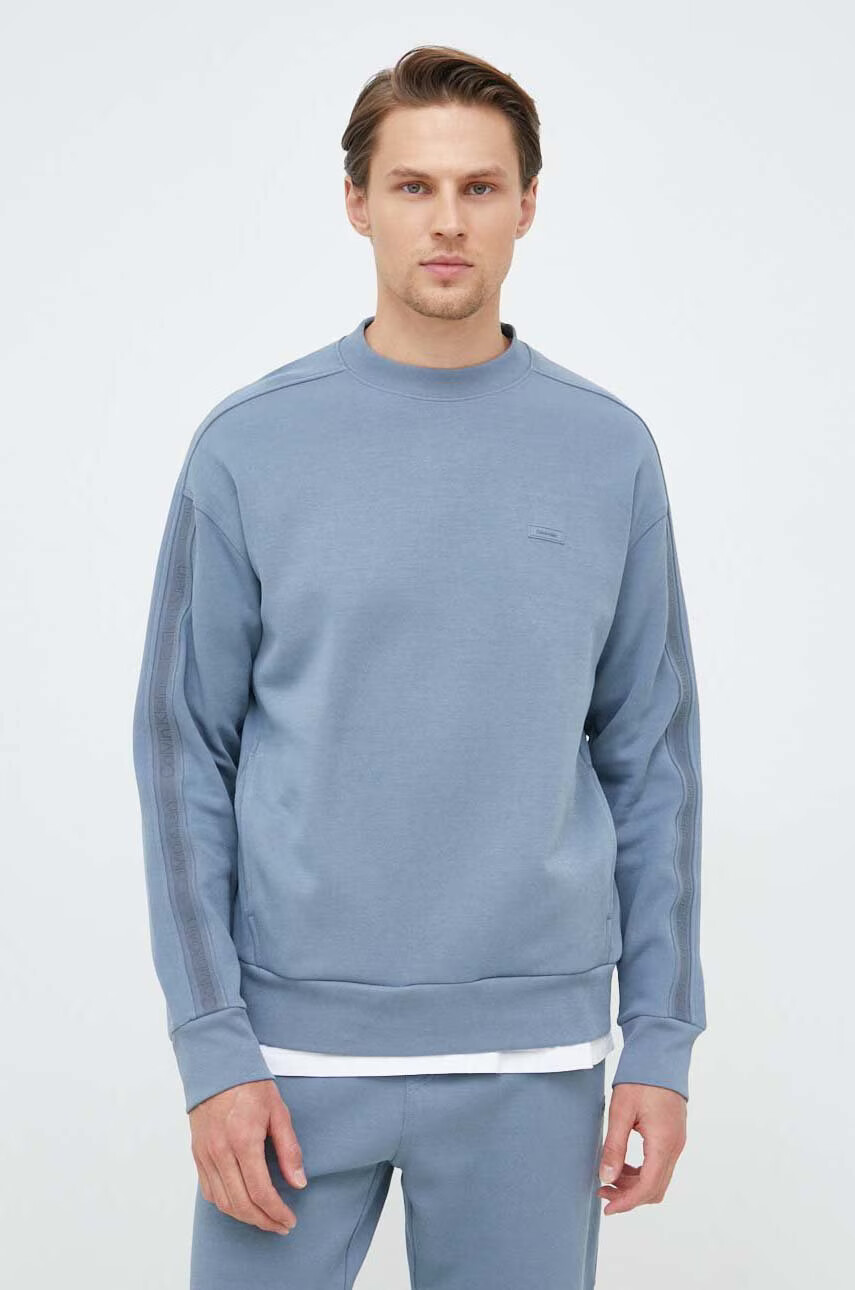 Calvin Klein Суичър в синьо с изчистен дизайн - Pepit.bg