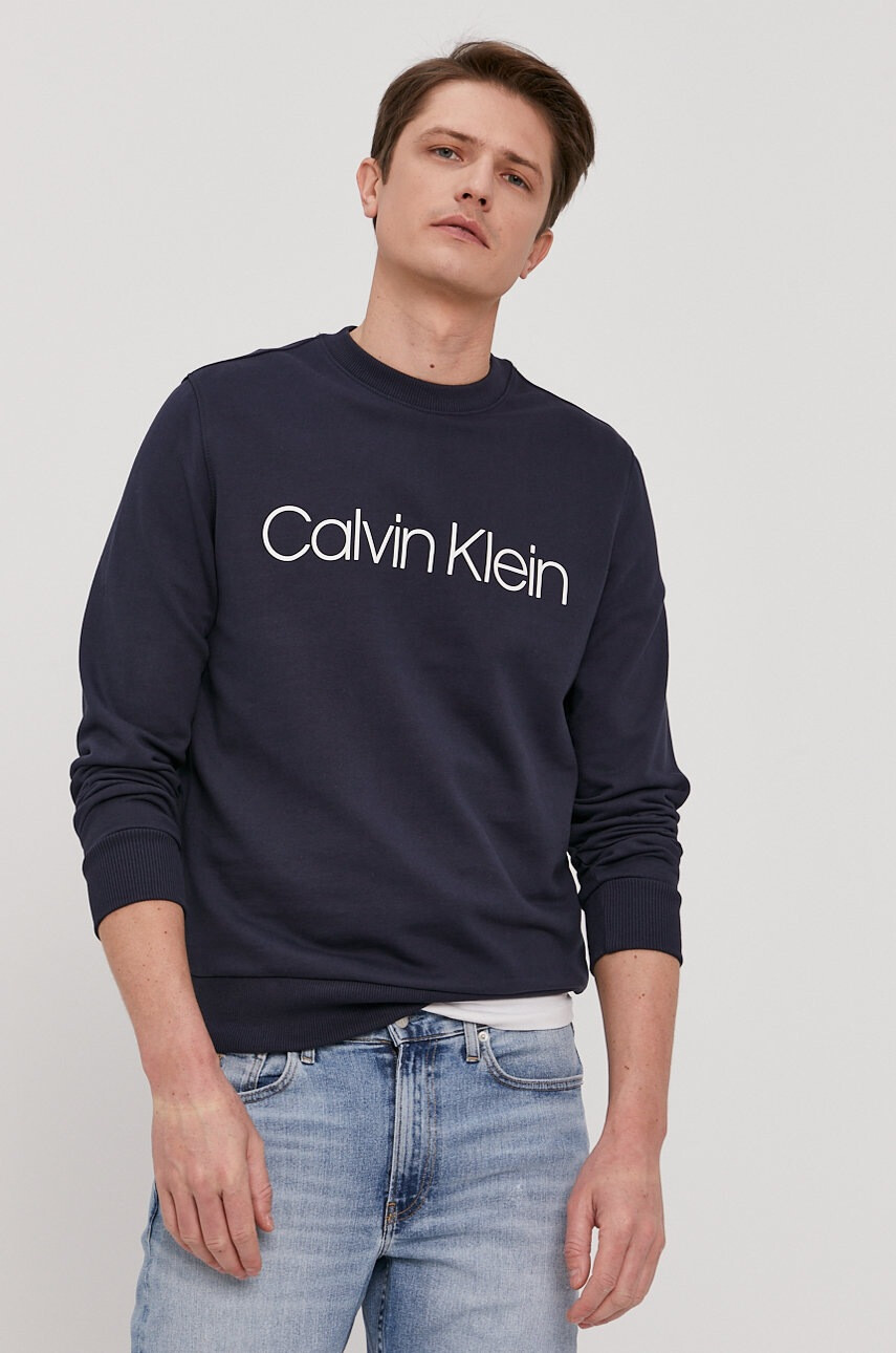 Calvin Klein Суичър мъжки в тъмносиньо с принт - Pepit.bg