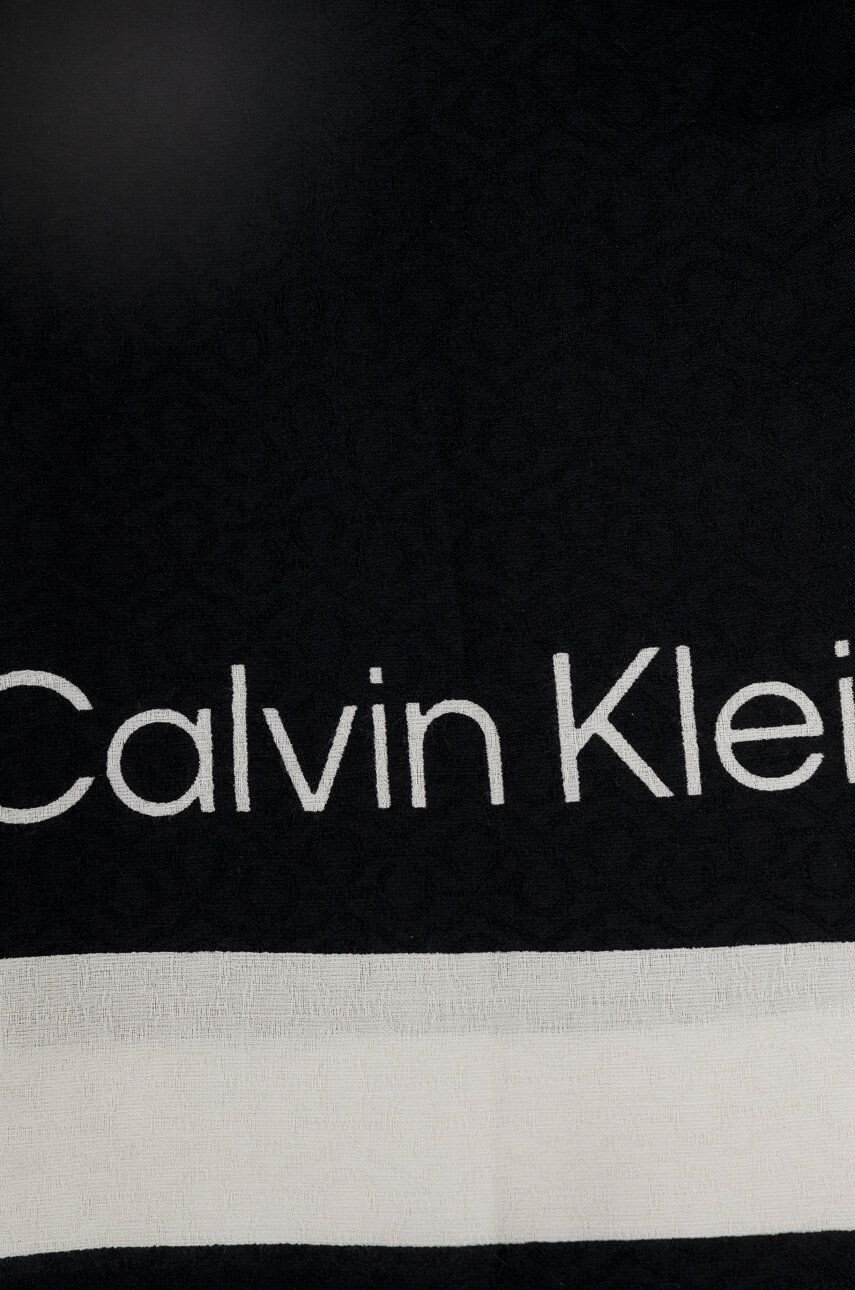 Calvin Klein Тънък шал - Pepit.bg