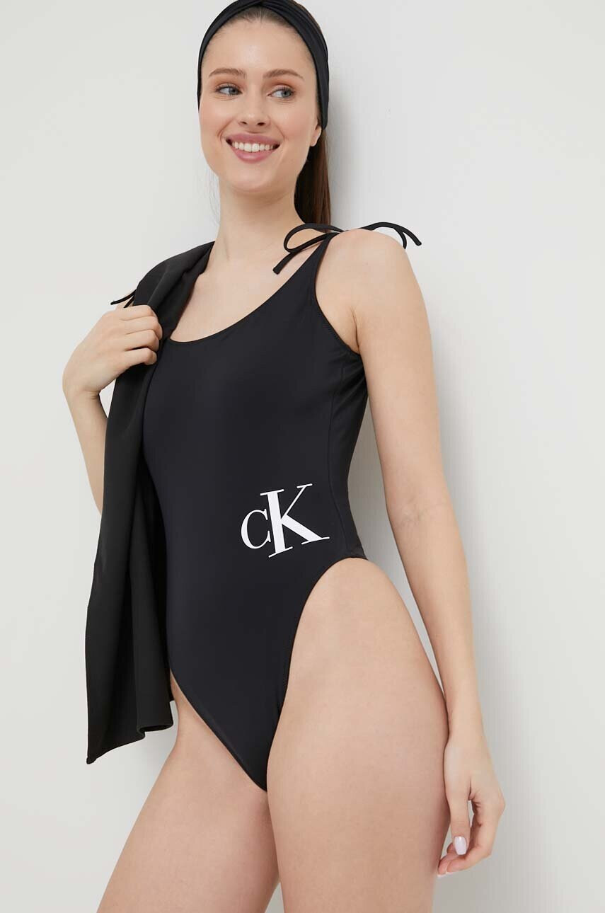 Calvin Klein Цял бански в черно с мека чашка - Pepit.bg