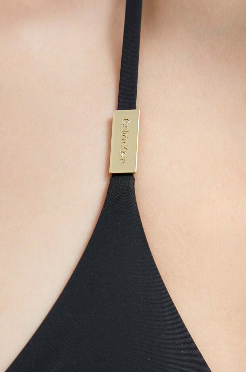 Calvin Klein Цял бански в черно с леко подплатена чашка - Pepit.bg