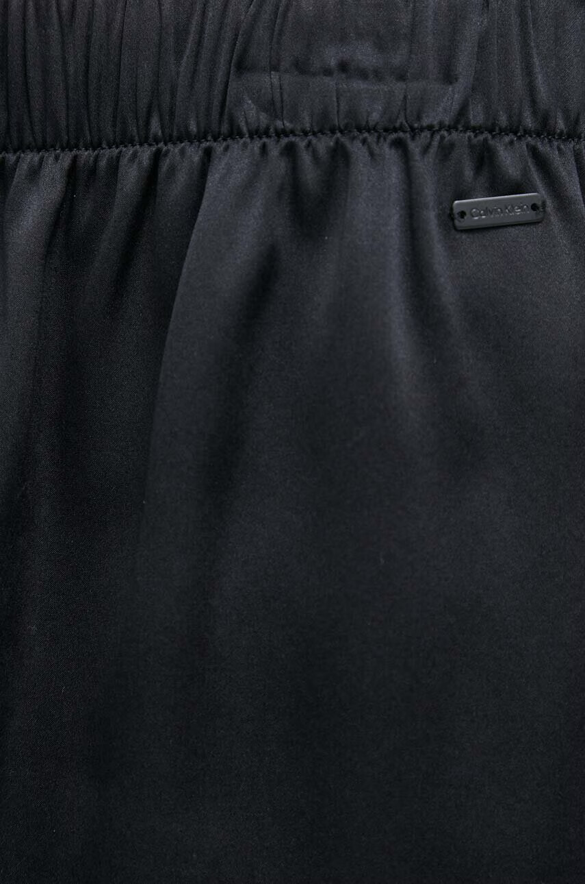 Calvin Klein Underwear в черно от сатен - Pepit.bg