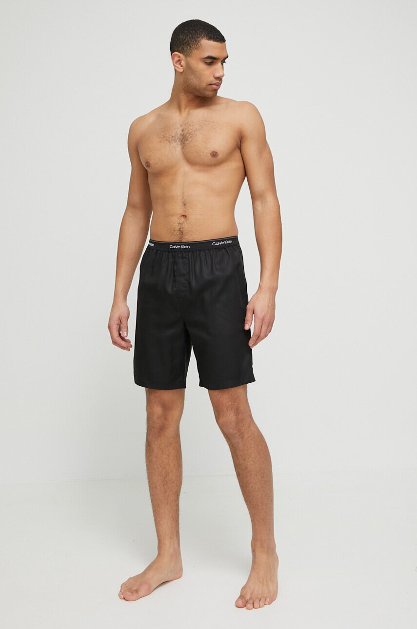 Calvin Klein Underwear Домашен къс панталон в черно - Pepit.bg