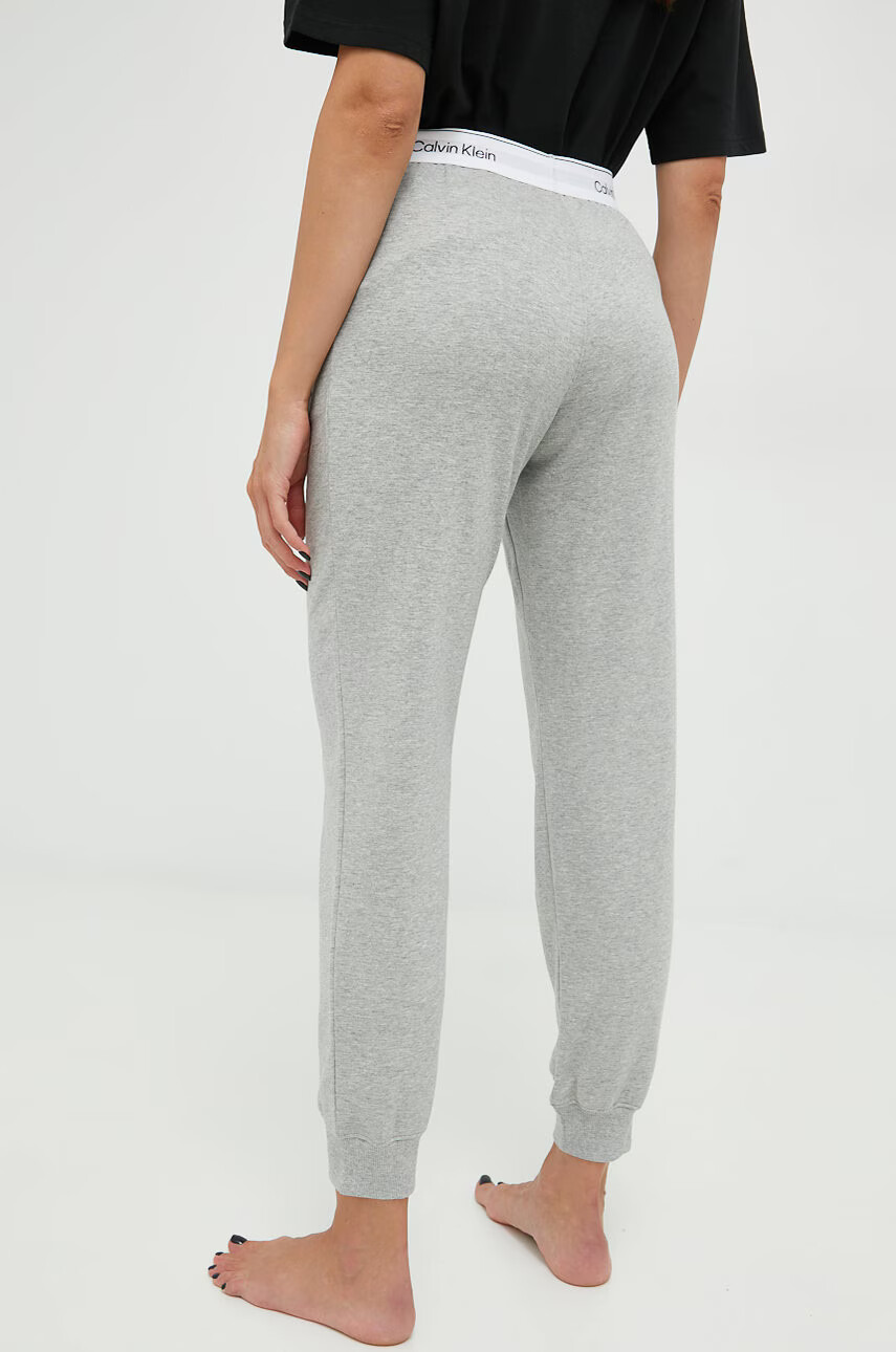 Calvin Klein Underwear Домашен панталон дамски в сиво - Pepit.bg