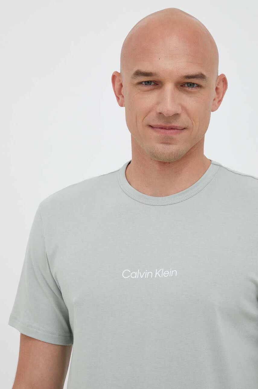 Calvin Klein Underwear Домашна тениска в зелено с принт - Pepit.bg