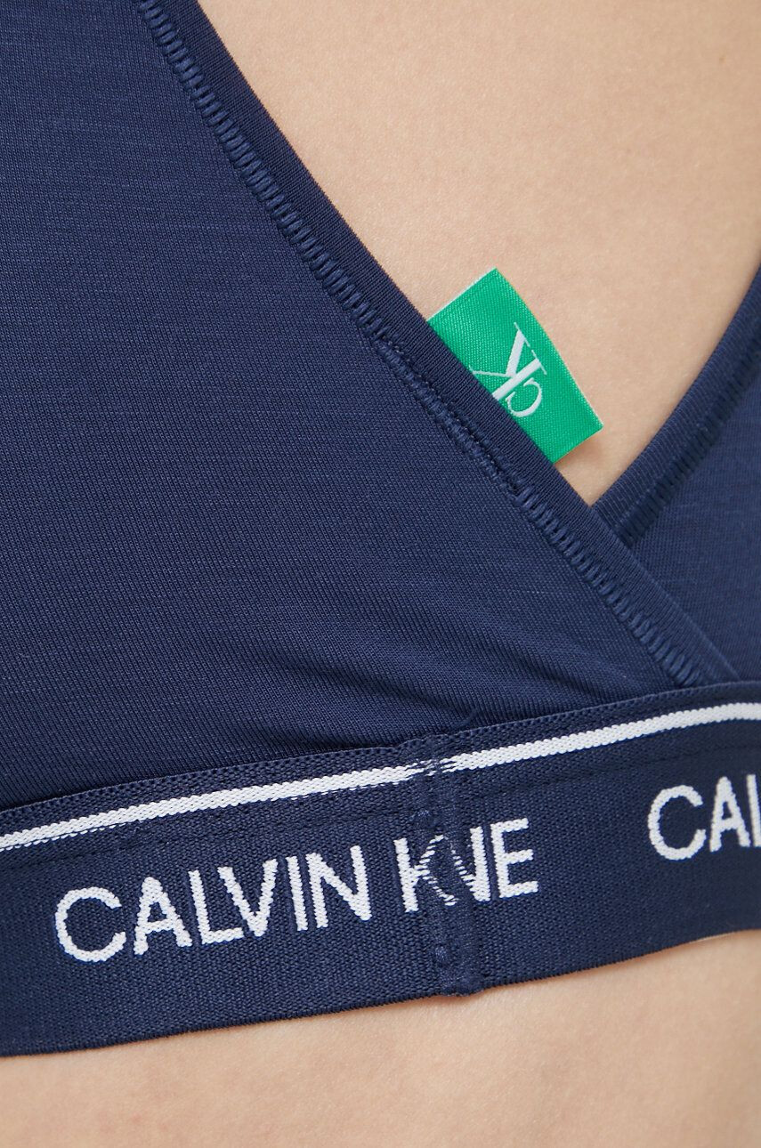 Calvin Klein Underwear Сутиен в тъмносиньо с изчистен дизайн - Pepit.bg