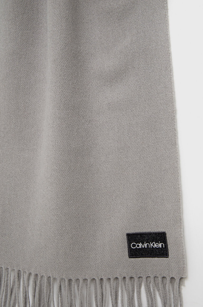 Calvin Klein Вълнен шал - Pepit.bg