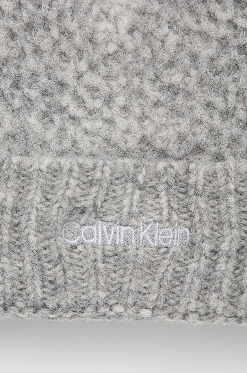 Calvin Klein Вълнена шапка - Pepit.bg