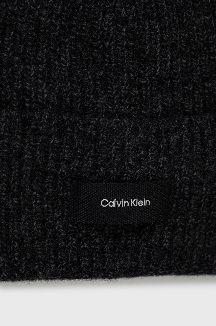 Calvin Klein Вълнена шапка - Pepit.bg