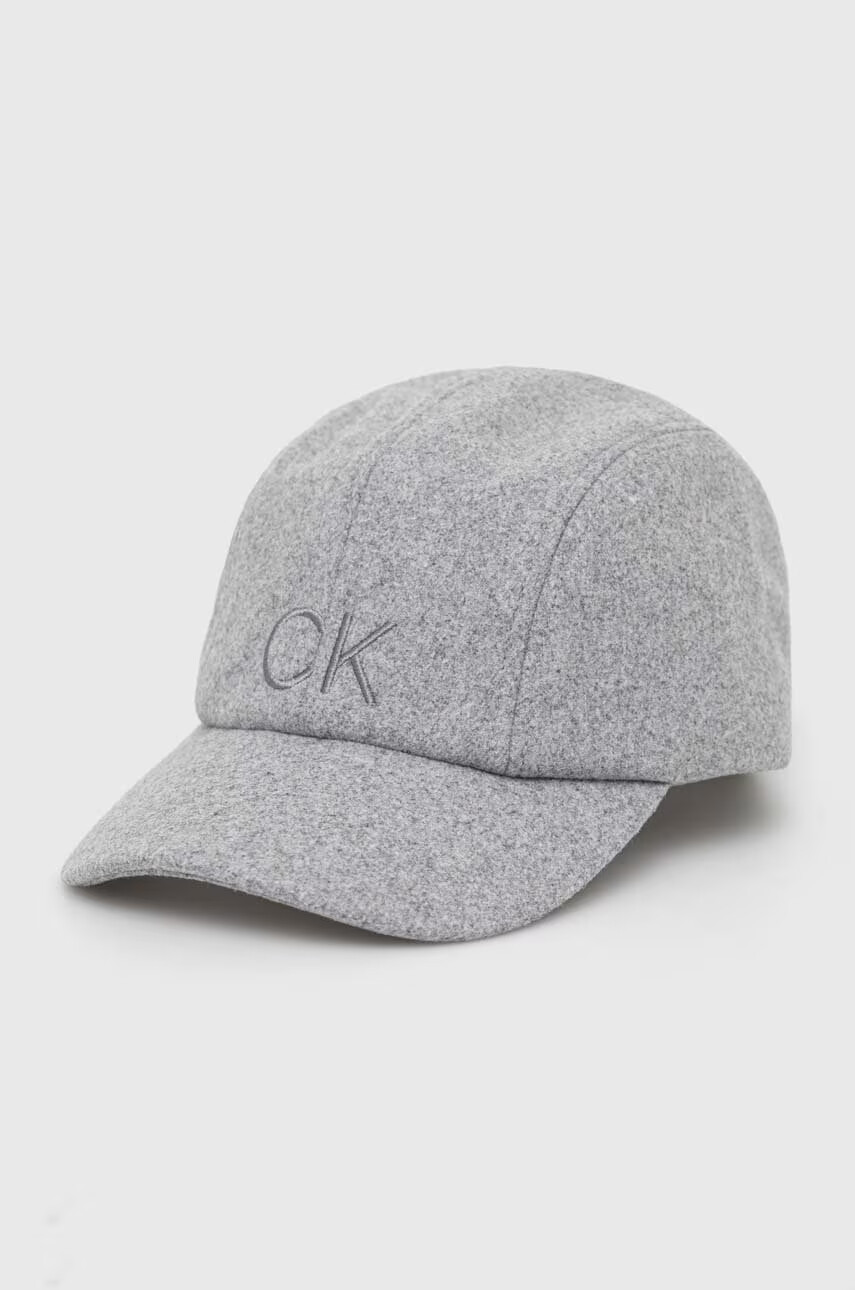 Calvin Klein Вълнена шапка с козирка - Pepit.bg